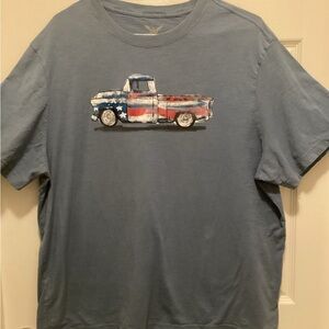 Faded Glory Slate Blue Short-Sleeve Tee with American Flag Pickup Graphic.  B11